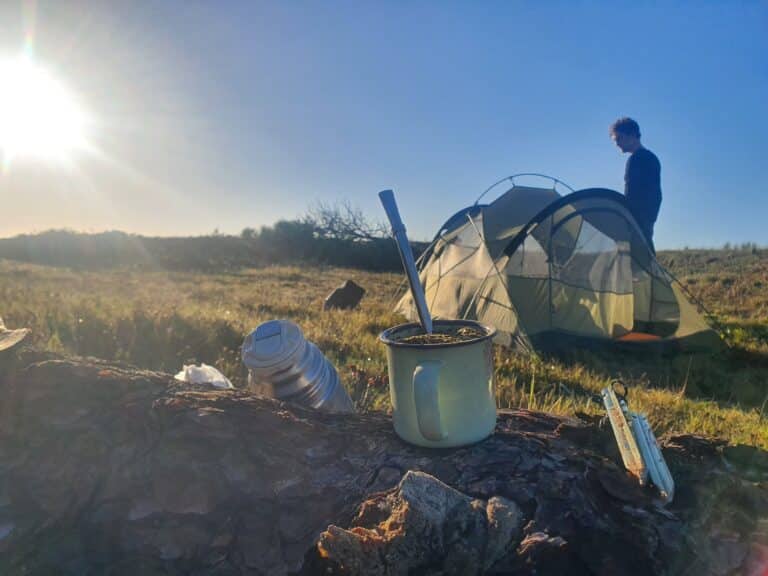Uruguay Bikepaking Velonia Radfahren Zelt Sonne Sommer Mate